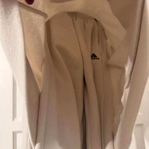 Adidas youth tracksuit Size Medium - Picture 4 of 7